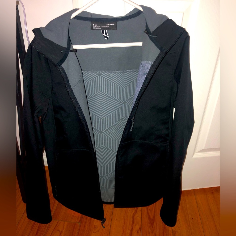 Under Armour ColdGear INFRARED Shield Hooded Jacket for Men M Fitted